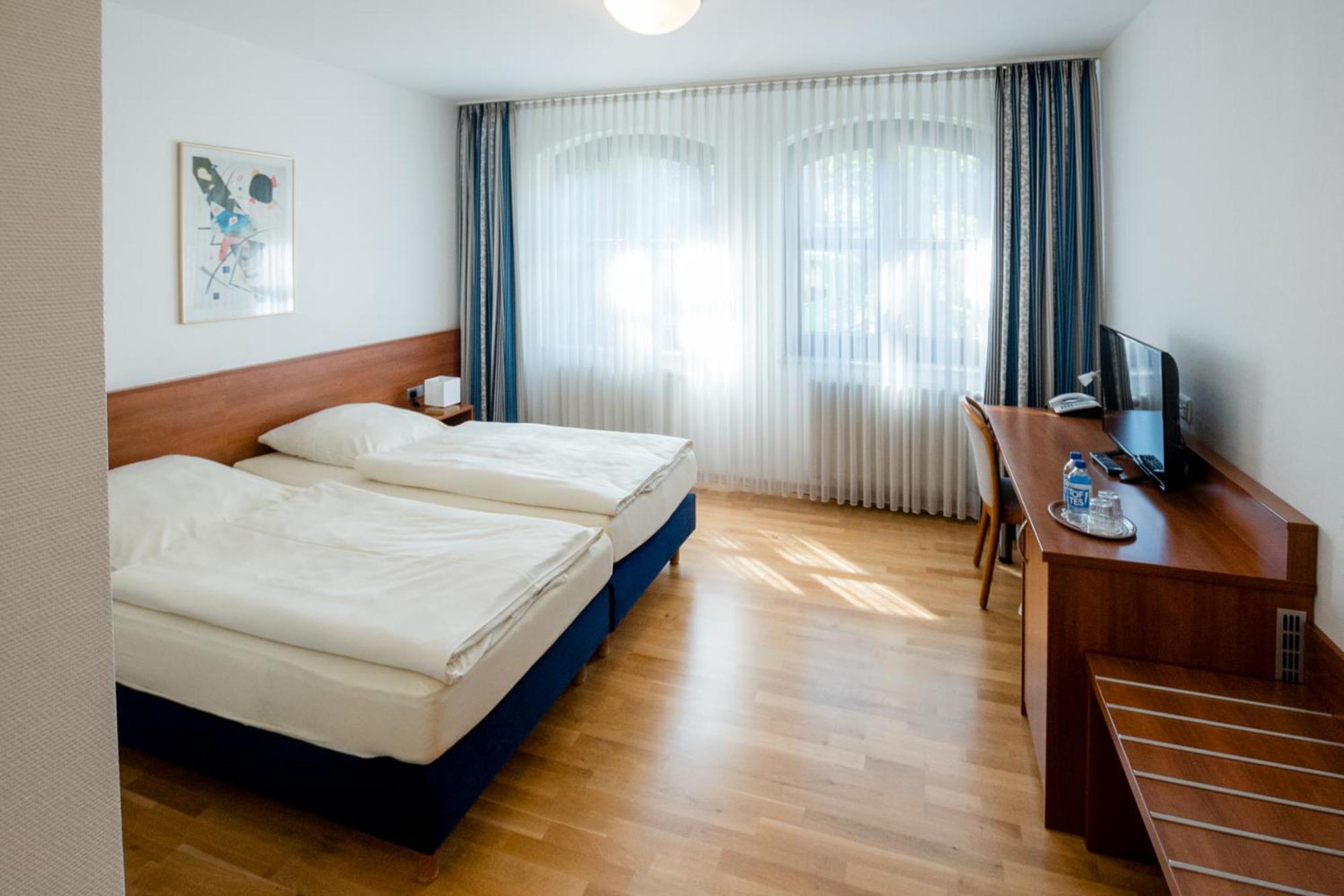 Hotel Muennich 3*